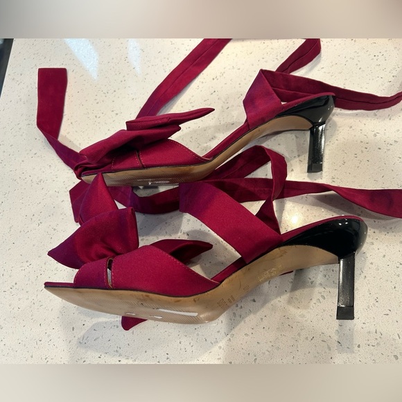 GANNI Soft Bow Heeled Sandals - Picture 10 of 11